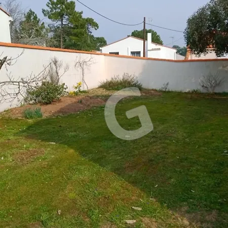 Maison Proche Pour 8 Personnes Avec Terrasse, Proche Commerces Et Activites, - Fr-1-357-297 * La Tranche-sur-Mer